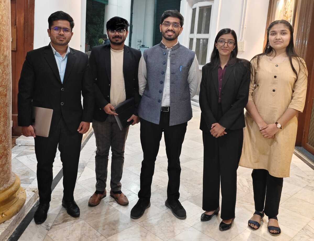 Discussion with Indore District Collector and ISCDL CEO